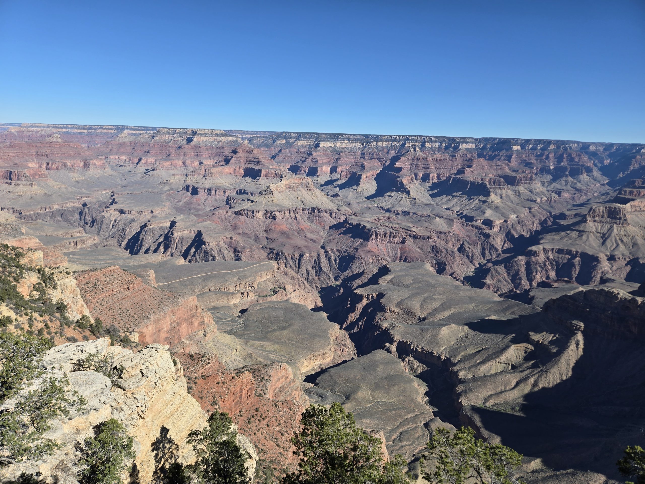 人生の節目の定年を機に、ビジネスクラスで絶景を巡る17日間の世界一周旅行